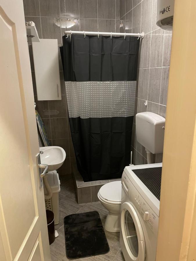 Studio Apartment For Rent In Budva Exteriör bild